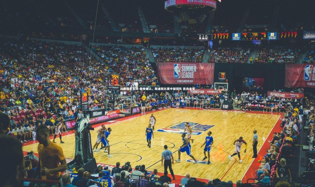 问鼎娱乐官网-曼晚确认，斯通斯比赛中腿扭伤 肌肉未受损害